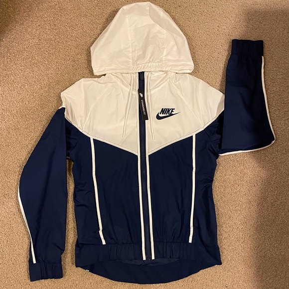 Nike Jackets & Blazers - 🆕 Nike Windrunner